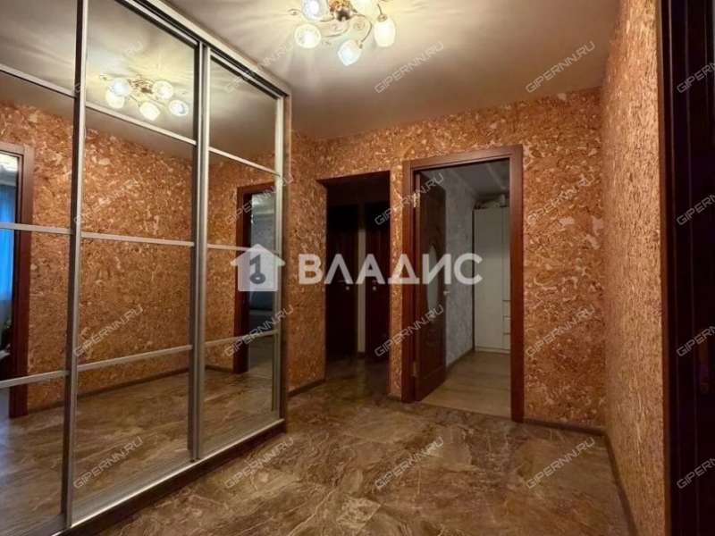 трёхкомнатная квартира на бульваре Космонавтов дом 12 город Дзержинск