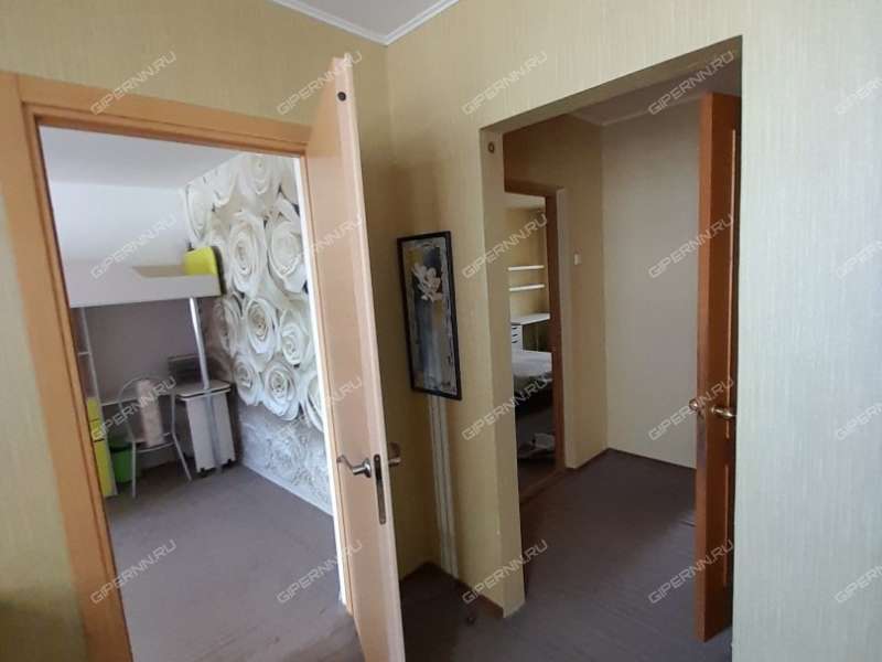 двухкомнатная квартира на улице 40 лет Победы дом 1