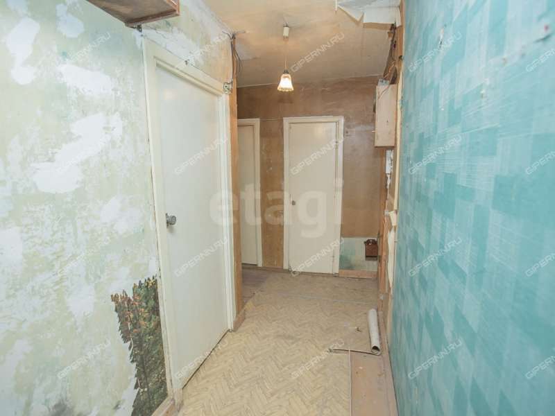 трёхкомнатная квартира на улице Маршала Голованова дом 33