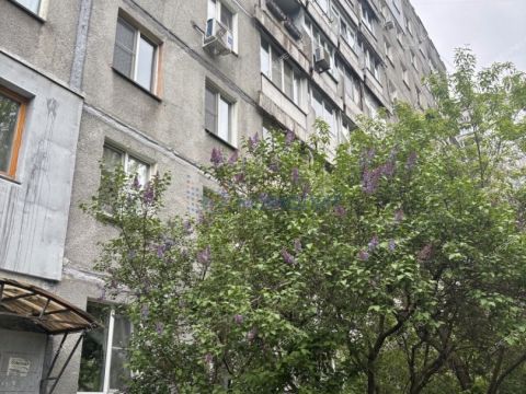 1-komnatnaya-ul-sergeya-esenina-d-44 фото
