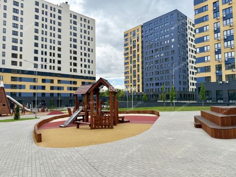 3-komnatnaya-ul-medicinskaya-d-15-k1 фото