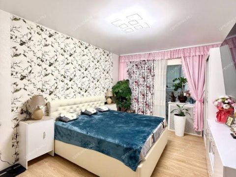 3-komnatnaya-ul-bogdanovicha-d-2 фото
