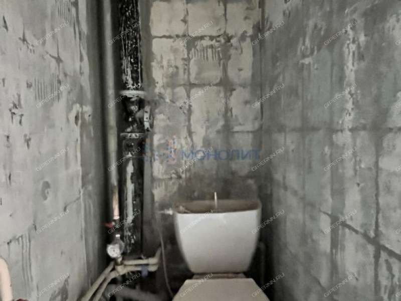 помещение под торговую площадь, недвижимость под общепит на улице Верхнепечёрская