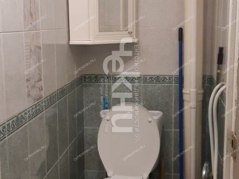 4-komnatnaya-ul-rodionova-d-180-1 фото