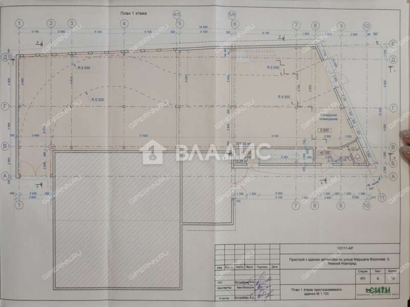 здание под офис, торговую площадь на улице Маршала Воронова