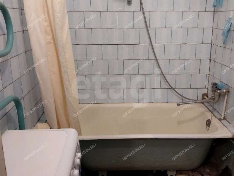 однокомнатная квартира на Заводской улице дом 15 к5