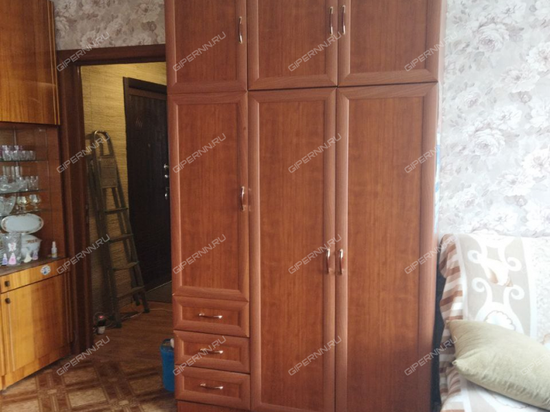 трёхкомнатная квартира на улице Адмирала Макарова дом 5