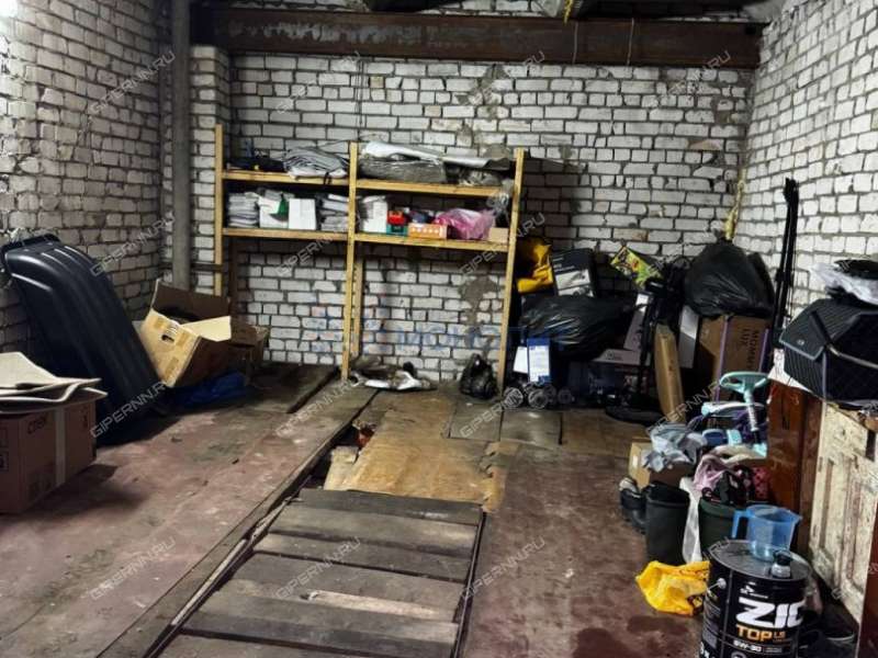 гараж на Ясной улице