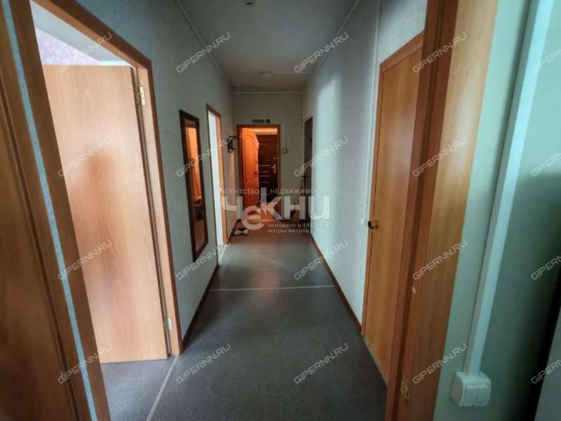 дом на улице Центральная деревня Молчаново