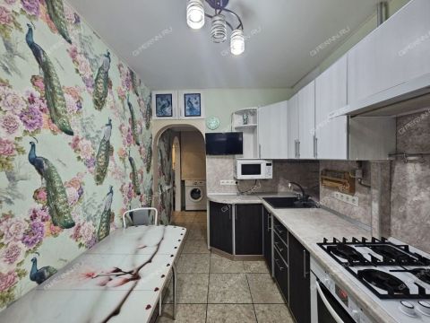 2-komnatnaya-ul-strokina-d-3a фото