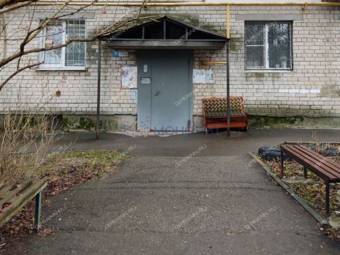 3-komnatnaya-ul-yablonevaya-d-4 фото