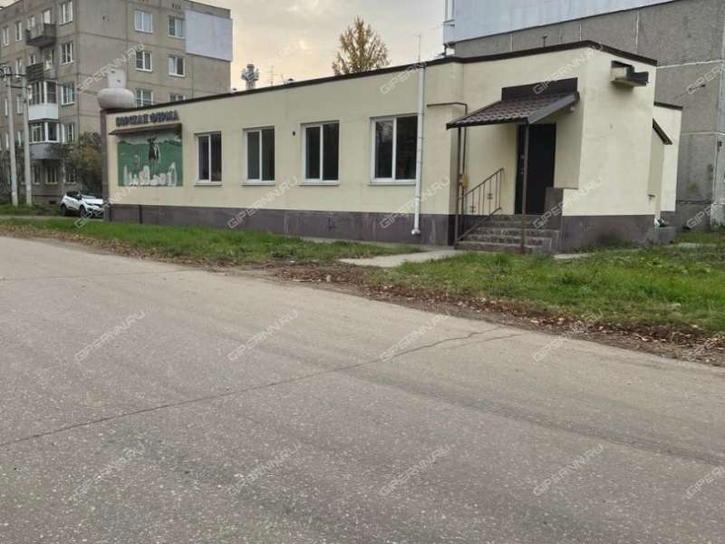здание под офис, торговую площадь на д 9а город Бор