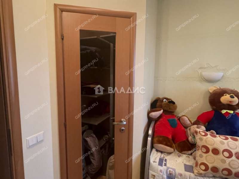 трёхкомнатная квартира на улице Ефремова дом 4