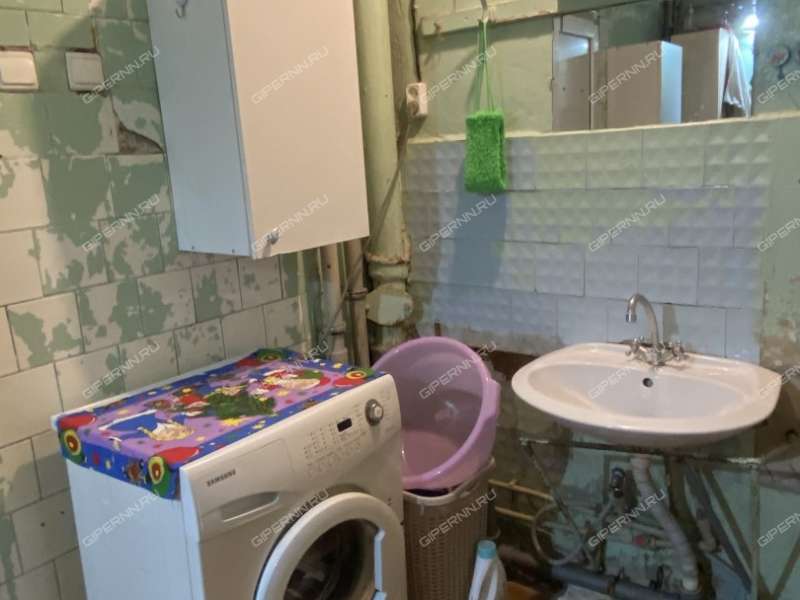 комната в доме 54 на Зеленодольской улице