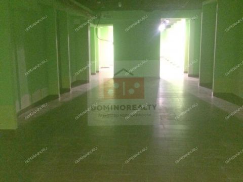 ul-kominterna-d-174 фото