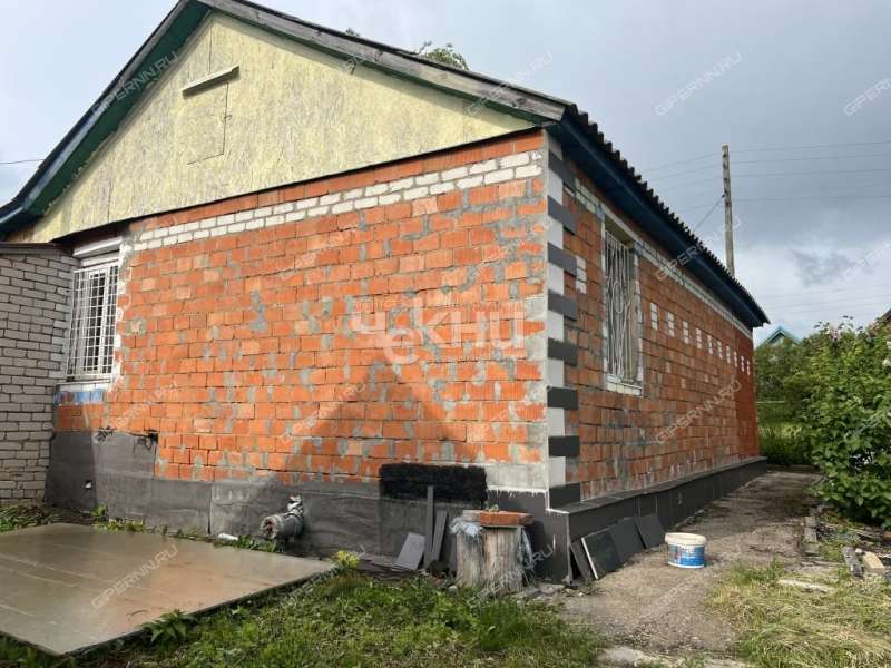дом на улице Луговая село Вармалей