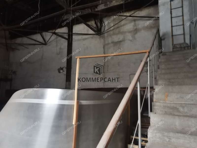 помещение под склад на Памирской улице