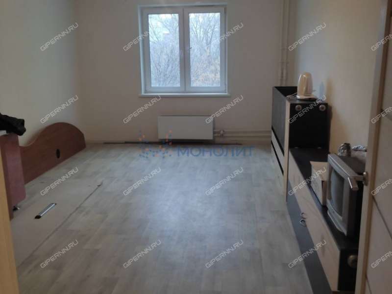 трёхкомнатная квартира на улице Дружаева дом 1