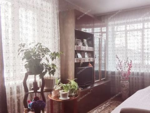 1-komnatnaya-ul-geroya-sovetskogo-soyuza-poyushheva-d-7 фото