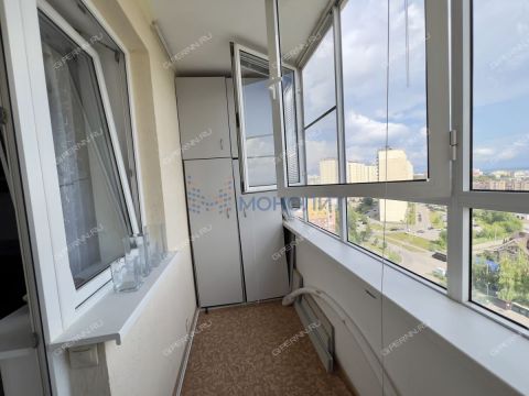 1-komnatnaya-ul-verhnepecherskaya-d-13-k1 фото
