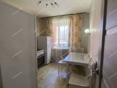 3-komnatnaya-ul-strokina-d-14 фото
