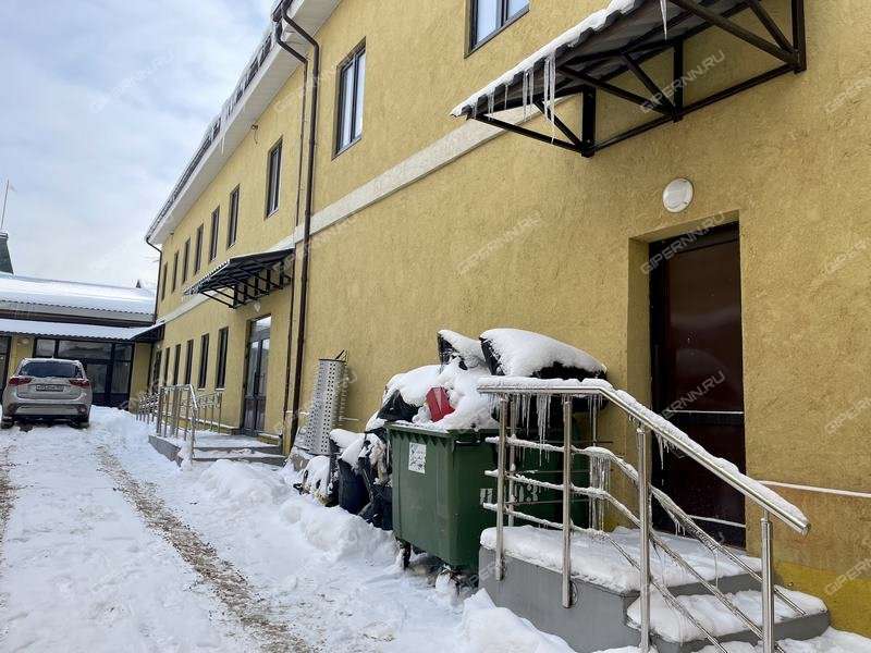 помещение под торговую площадь на Литвинова ул, д.20