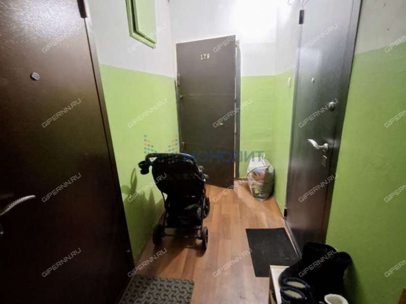 двухкомнатная квартира на улице Сергея Есенина дом 31