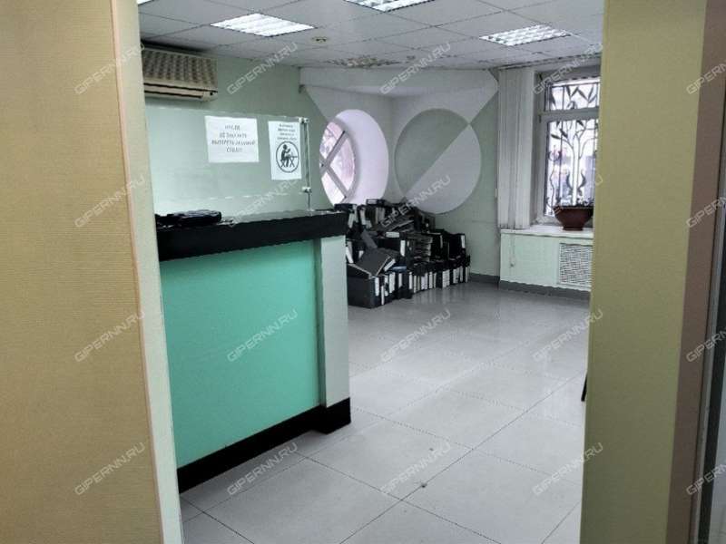 помещение под торговую площадь на Максима Горького ул., д.52