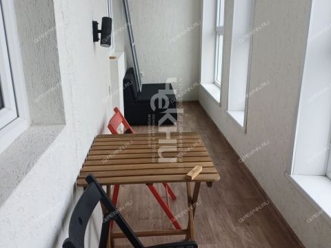 1-komnatnaya-ul-kominterna-d-99 фото