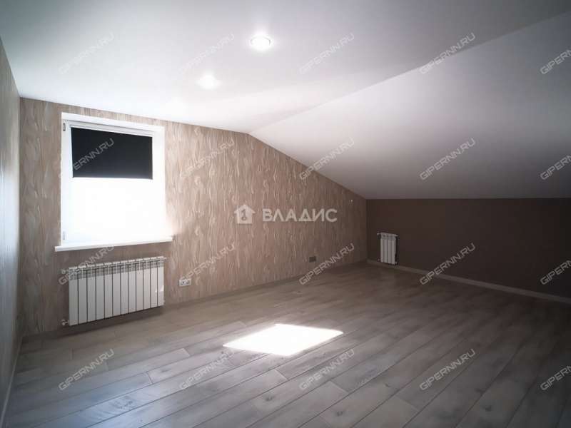 дом на улице Цветочная коттеджный поселок Каменки