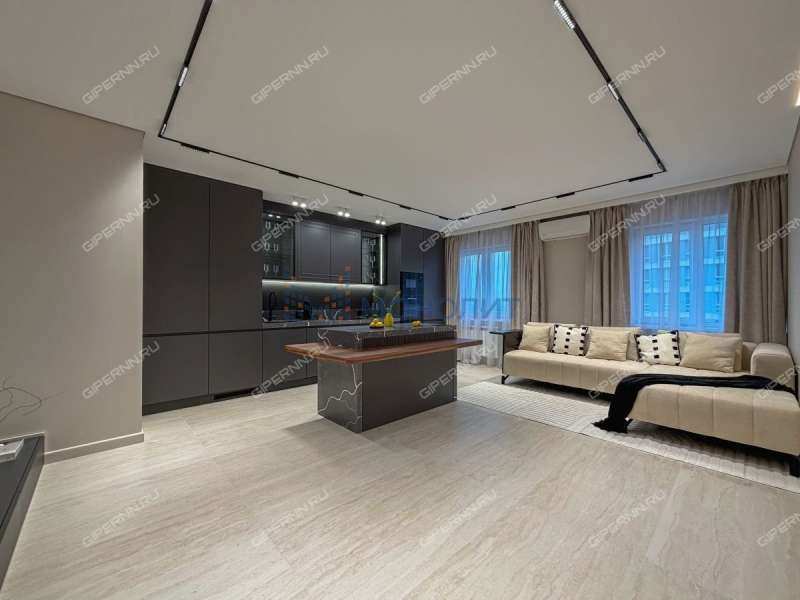 четырёхкомнатная квартира на Сенной площади дом 1