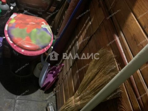 2-komnatnaya-ul-golovnina-d-30 фото