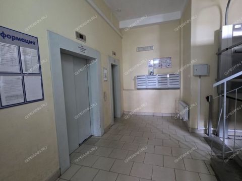 2-komnatnaya-b-r-yuzhnyy-d-15 фото