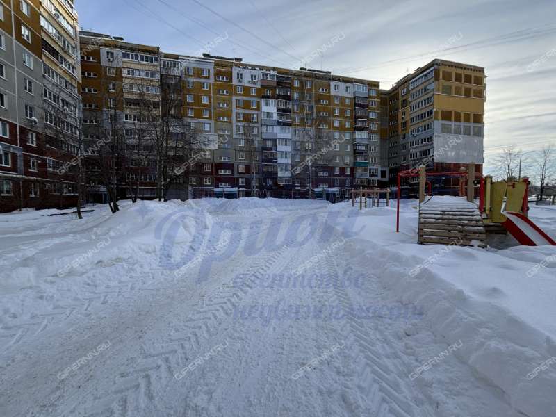 четырёхкомнатная квартира на Южном шоссе дом 8