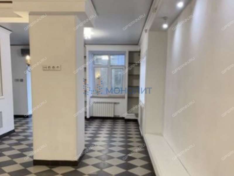 помещение под помещение свободного назначения на улице Минина