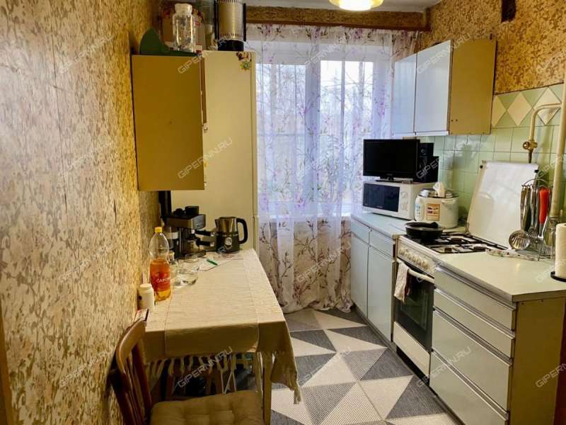 двухкомнатная квартира на улице Красных Зорь дом 15