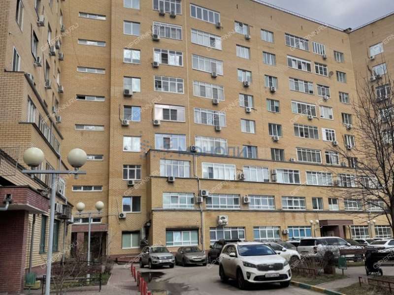 трёхкомнатная квартира на улице Коминтерна дом 139