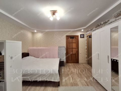 5-komnatnaya-ul-marshala-kazakova-d-6a фото