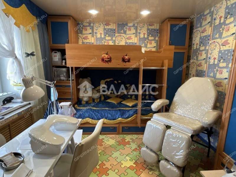 трёхкомнатная квартира на Народной улице дом 30