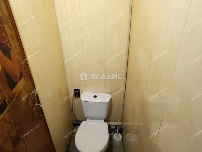 комната в доме 15 в Рулевом переулке