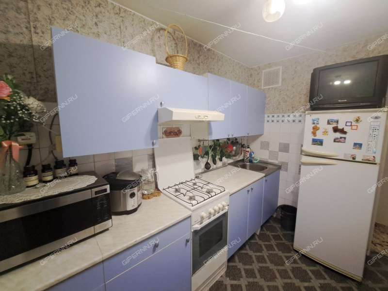 трёхкомнатная квартира на улице Островского дом 9 город Кстово