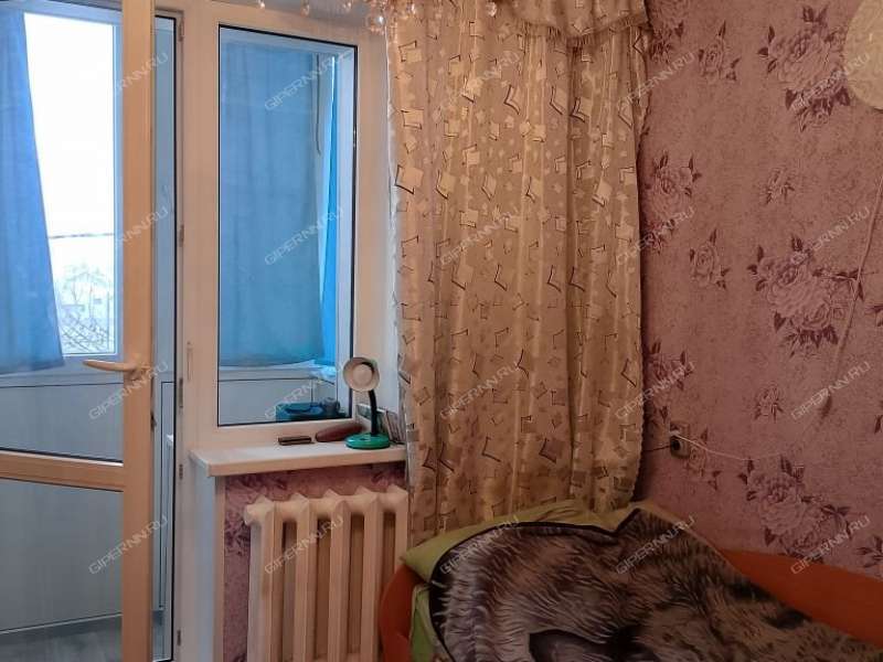 трёхкомнатная квартира на проспекте Бусыгина дом 56