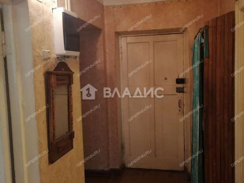 трёхкомнатная квартира на Стрелковой улице дом 65