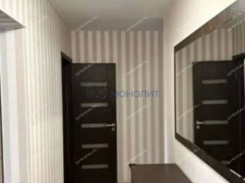3-komnatnaya-ul-vyatskaya-d-1 фото