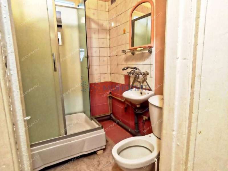 двухкомнатная квартира на улице Крылова дом 1