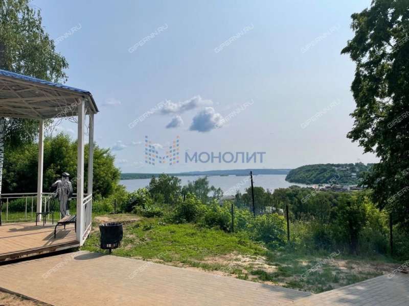 дом на улице Свободы село Работки