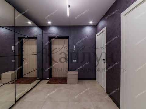 3-komnatnaya-pl-svobody-d-7 фото