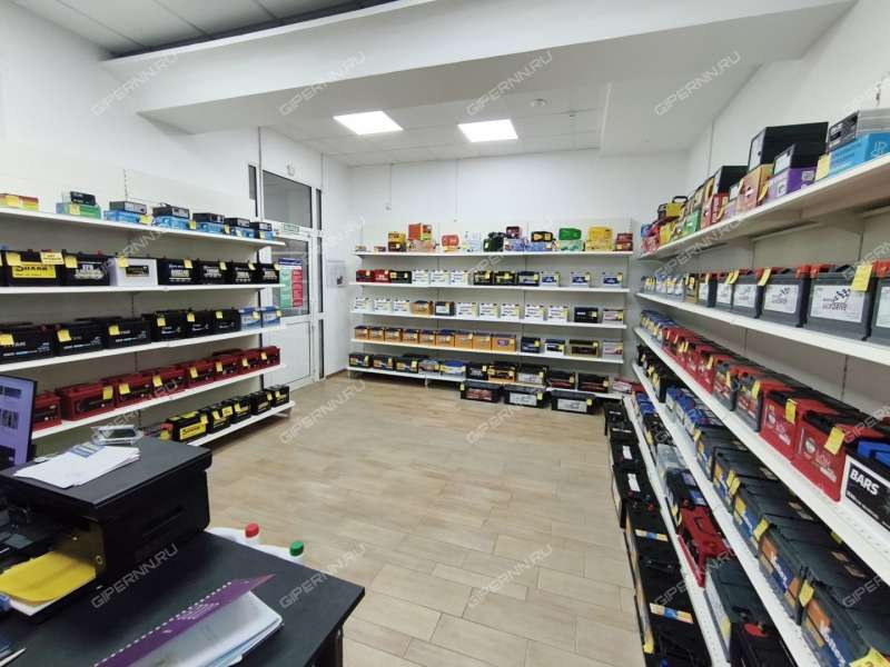 помещение под торговую площадь на улице Октябрьской Революции