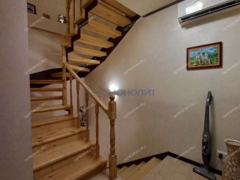 taunhaus-sl-verhnepecherskaya-d-421i фото