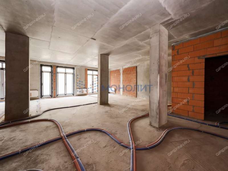 трёхкомнатная квартира на Октябрьской улице дом 21